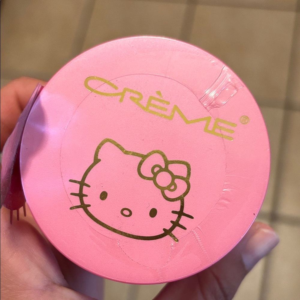 Crème x Hello Kitty Pink Water Crème - Hydrating Face Cream (Pink) - Picture 4 of 5